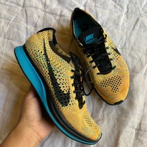 Nike Flyknit Racer -Yellow/Blue